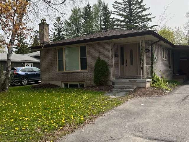 House For Rent in Peterborough, Ontario