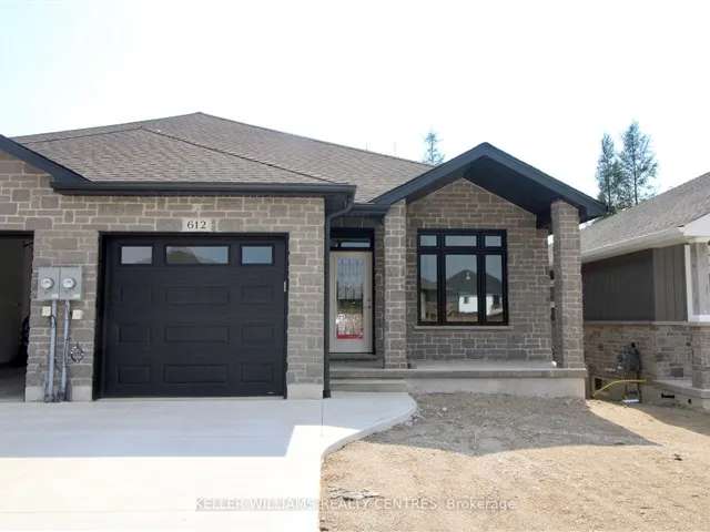 House For Sale in Regina, Saskatchewan