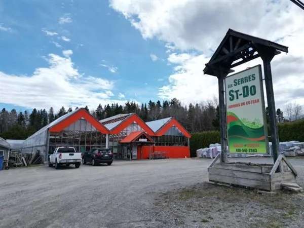 Commercial building/Office for sale (Saguenay/Lac-Saint-Jean) #QQ361