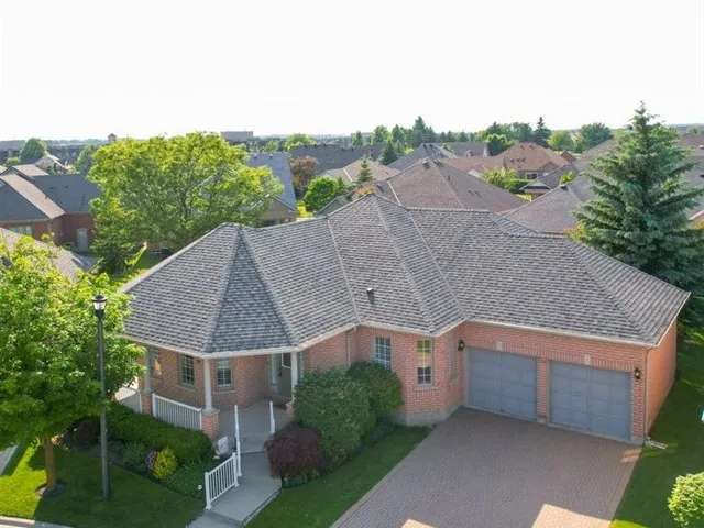 Condo For Sale in Brampton, Ontario