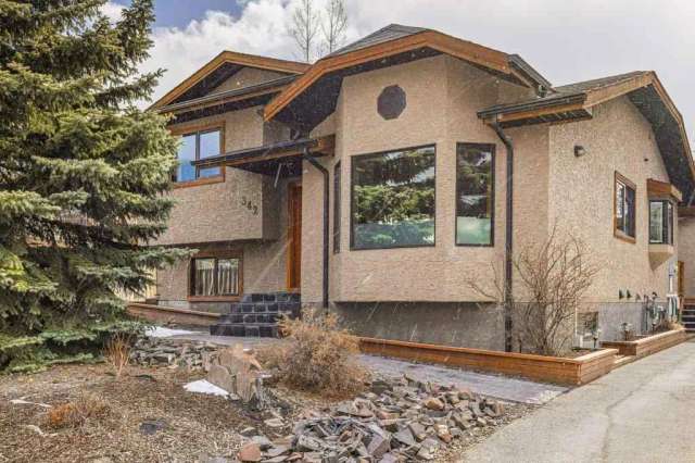 House For Sale in Canmore, Alberta