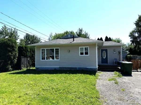 Bungalow for sale (Saguenay/Lac-Saint-Jean) #QM548