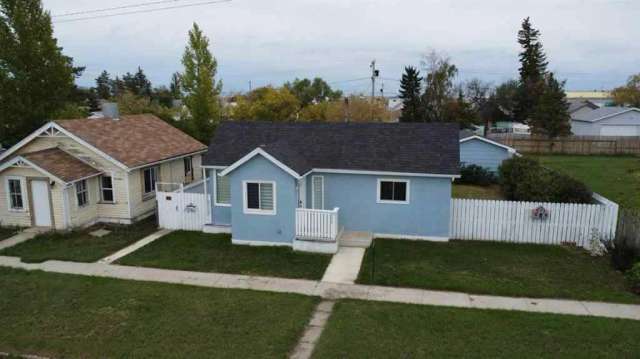 House For Sale in Brooks, Alberta