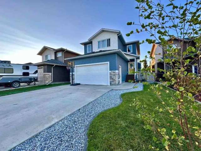 House For Sale in Grande Prairie, Alberta