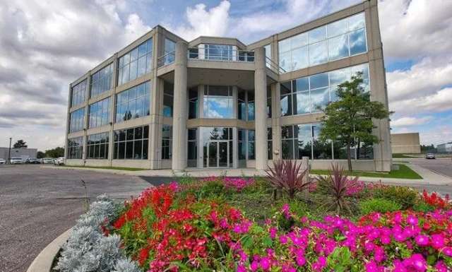 Office building For Rent in Mississauga, Ontario