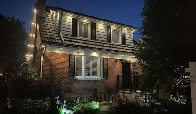 House For Sale in Brampton, Ontario