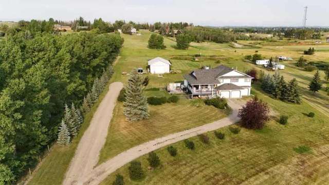 House For Sale in Brooks, Alberta