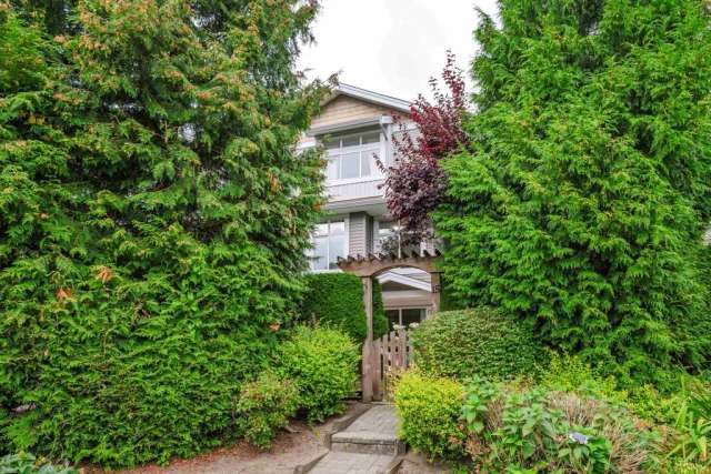 Townhouse For Sale in Township of Langley, British Columbia