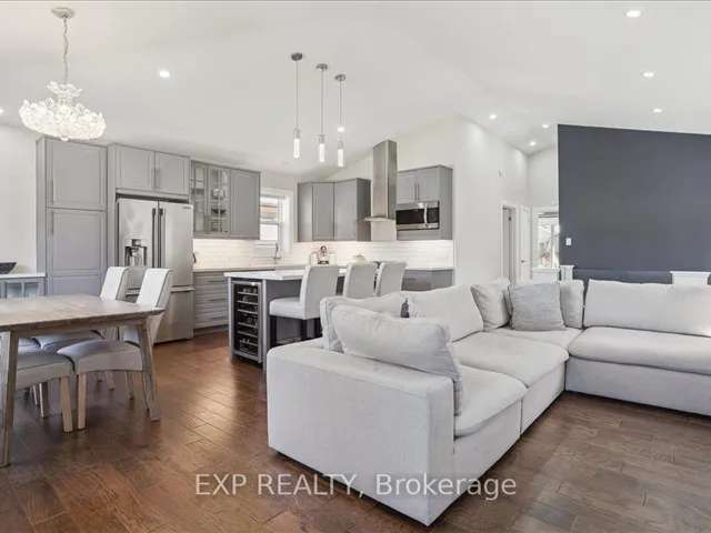 House For Sale in Burlington, Ontario