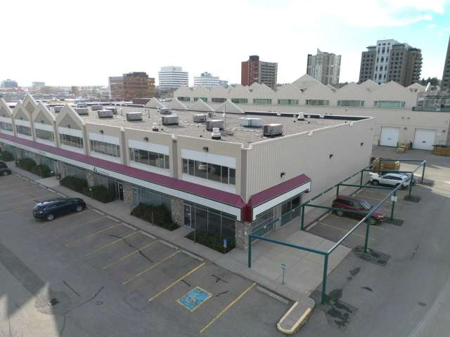 Condo For Sale in Calgary, Alberta