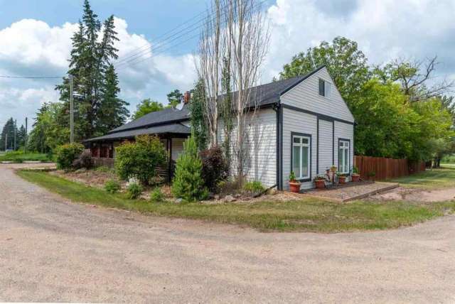 House For Sale in City of Cold Lake, Alberta