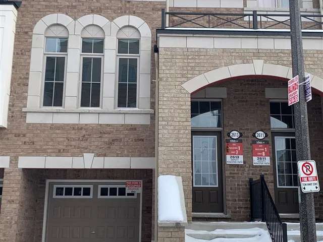 Townhouse For Rent in Oshawa, Ontario