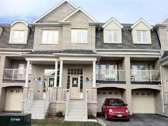 Townhouse For Rent in Vaughan, Ontario