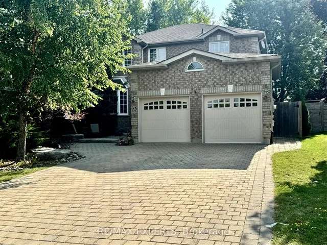 House For Rent in Barrie, Ontario