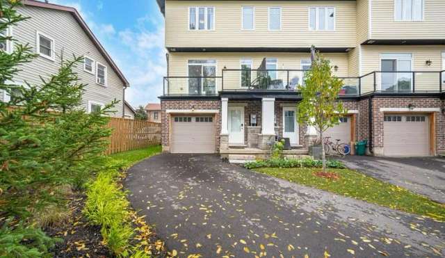 Townhouse For Sale in Halton Hills, Ontario