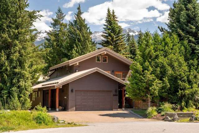 House For Sale in Whistler Resort Municipality, British Columbia