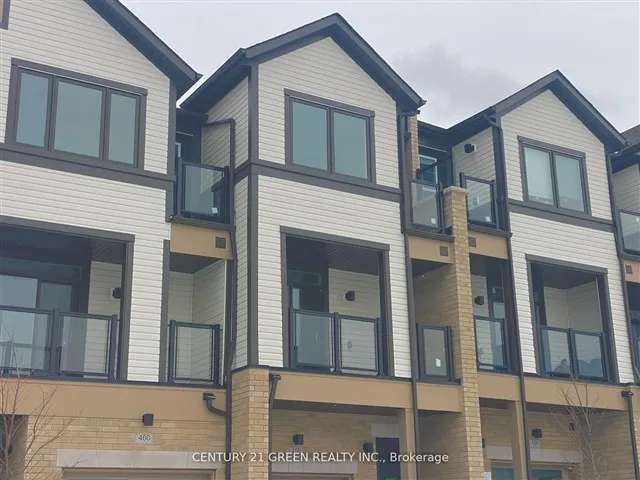 Townhouse For Sale in Oshawa, Ontario