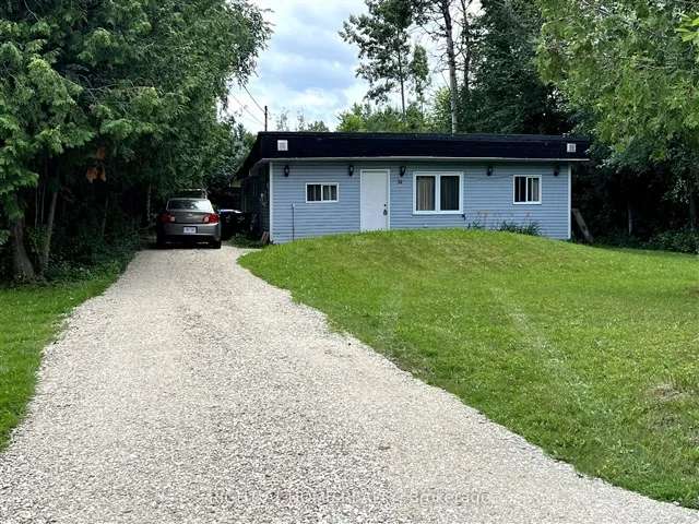 House For Sale in Woodstock, Ontario