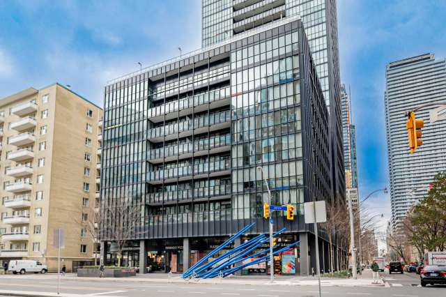 Retail For Rent in Toronto, Ontario