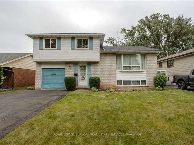 House For Sale in Burlington, Ontario