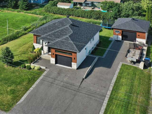 Bungalow For Sale in Lavaltrie, Quebec