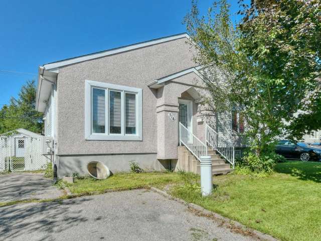 Bungalow For Sale in Quebec, Quebec