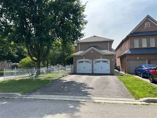 House For Rent in Newmarket, Ontario