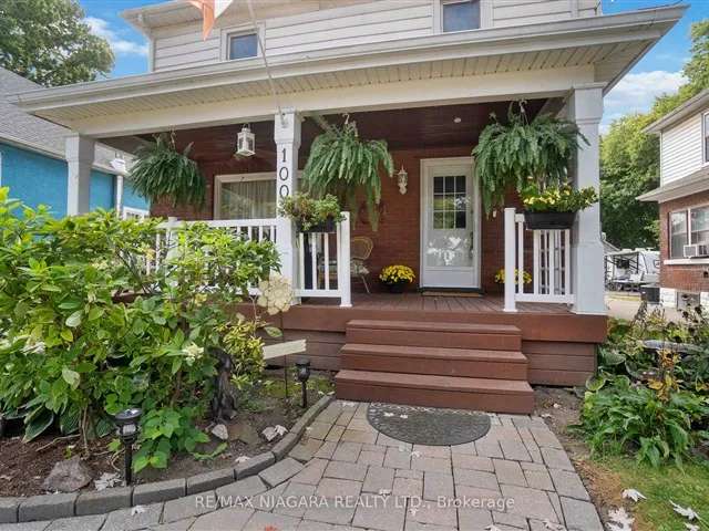 House For Sale in Port Colborne, Ontario