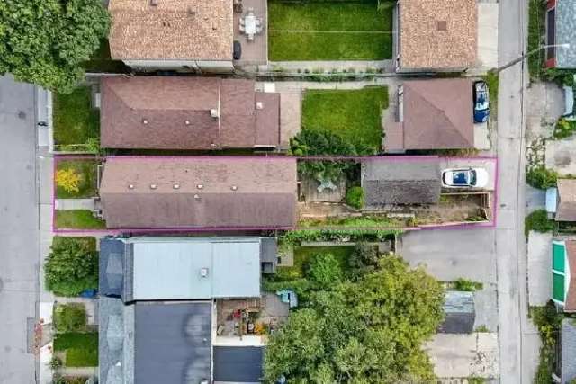 Duplex Potential Right Off The Danforth. A Minute Walk To Denton