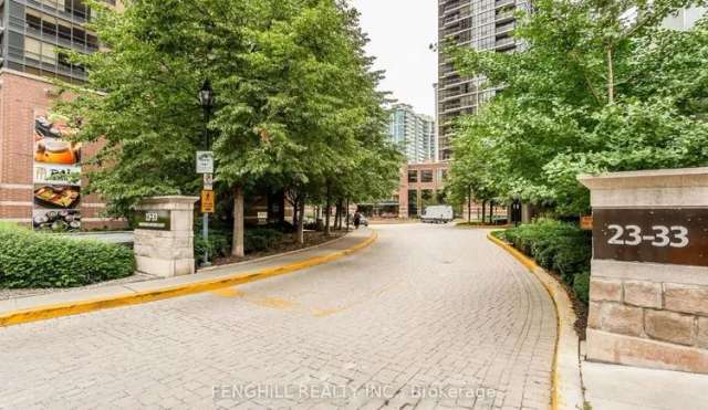 Condo For Sale in Toronto, Ontario