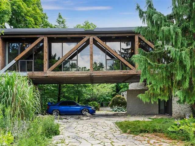 House For Sale in Caledon, Ontario