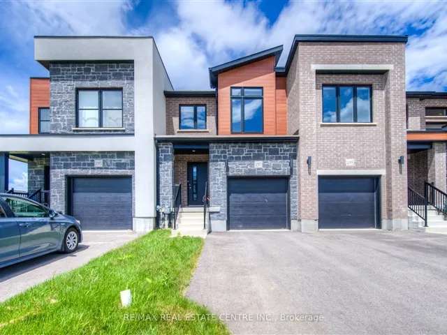 Townhouse For Sale in Stratford, Ontario