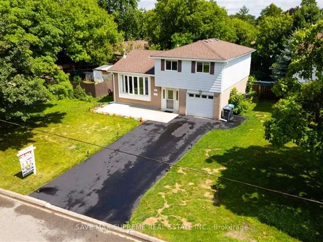 House For Sale in Brampton, Ontario