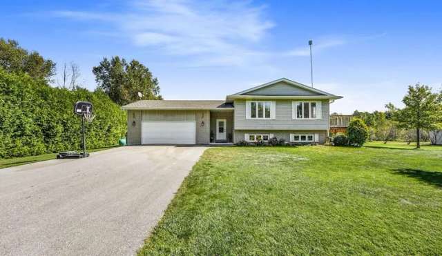 House For Sale in Clearview, Ontario