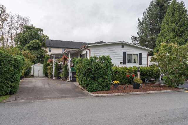 123 3665 244 Street in Langley: Otter District Manufactured Home for sale in “Langley Grove Estates” : MLS®# R2925572