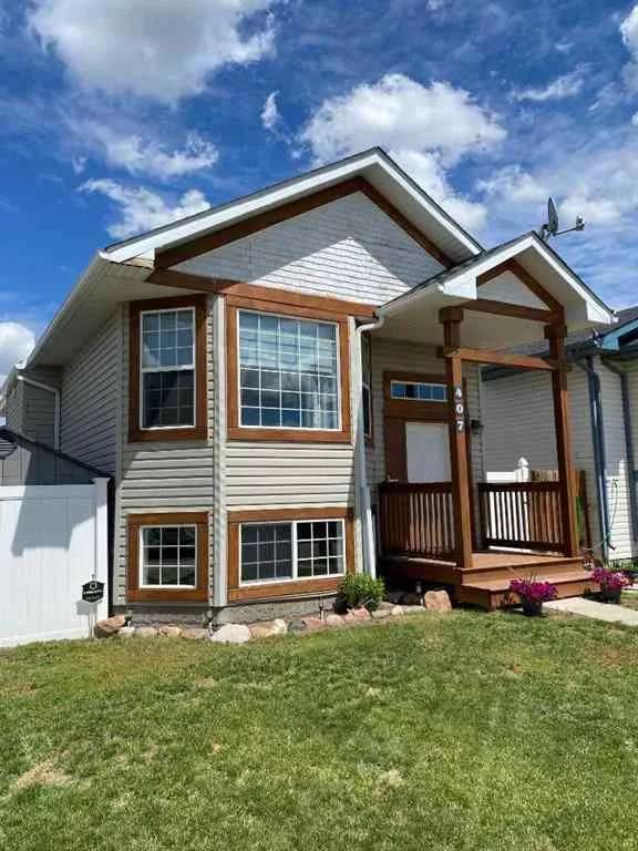 House For Sale in City of Lloydminster, Alberta