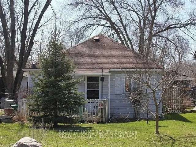 House For Sale in Georgina, Ontario