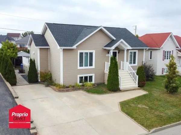 Bungalow for sale (Bas-Saint-Laurent) #QT235