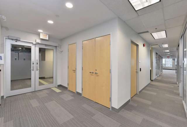 Office building For Rent in Toronto, Ontario