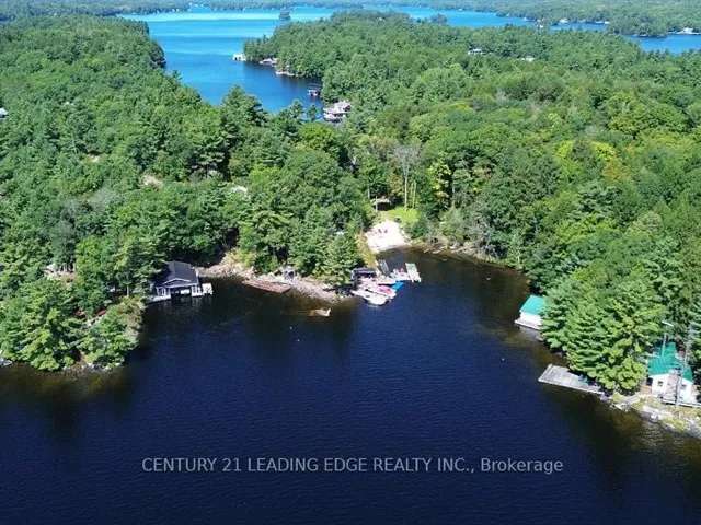 Cottage For Sale in Muskoka Lakes Township, Ontario