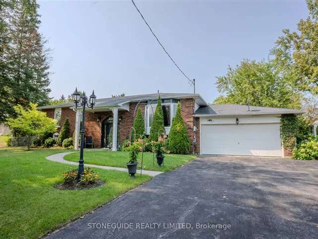 House For Sale in Peterborough, Ontario