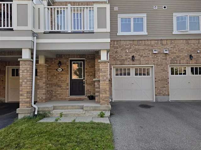 Townhouse For Rent in Milton, Ontario