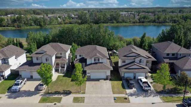 House For Sale in City of Leduc, Alberta