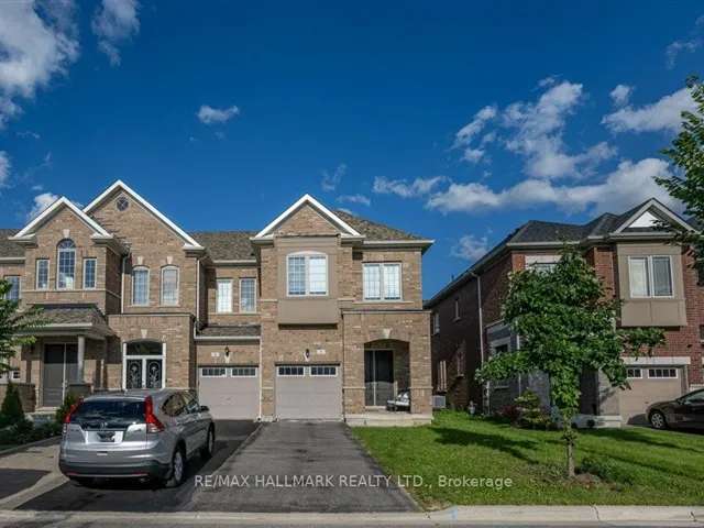 Townhouse For Rent in Aurora, Ontario