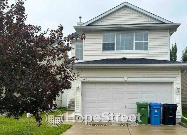 House For Rent in Calgary, Alberta