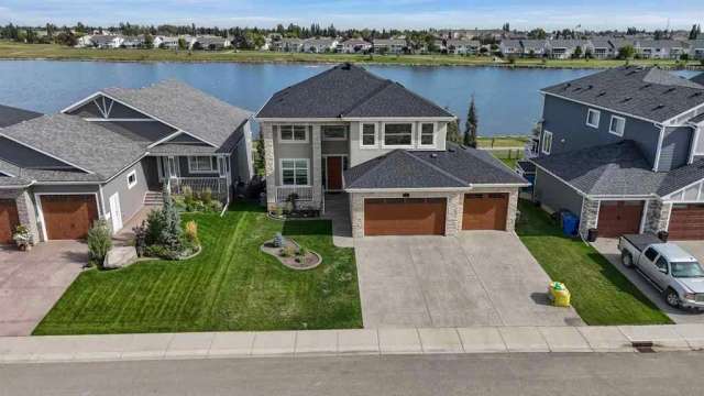 House For Sale in Strathmore, Alberta