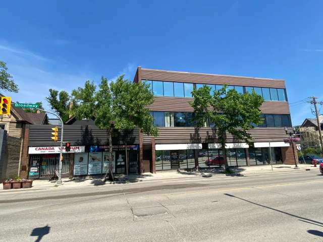 Office building For Sale in Winnipeg, Manitoba