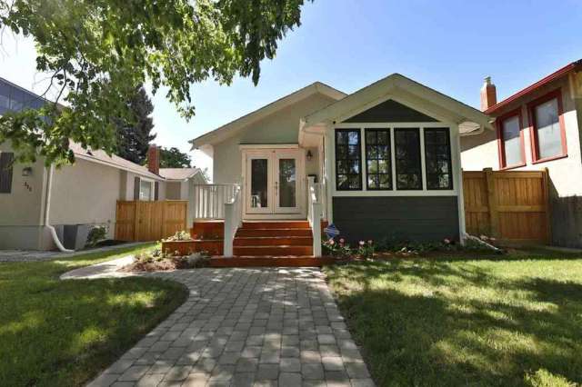 House For Sale in Edmonton, Alberta