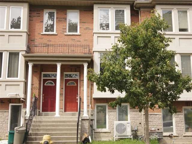 Townhouse For Rent in Markham, Ontario