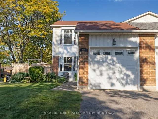 House For Sale in Whitby, Ontario